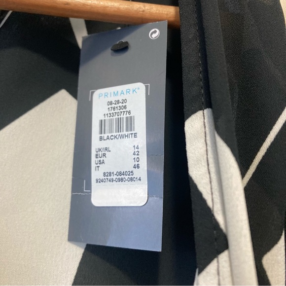 Primark UK Abstract Print Dress with Cut-Out Neckline BNWT Cocktail Party Dress - Picture 5 of 13